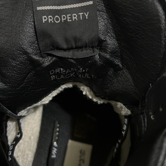 PO: VH Dreamy Star High Top Sneakers - Black/White - Picture 6 of 6